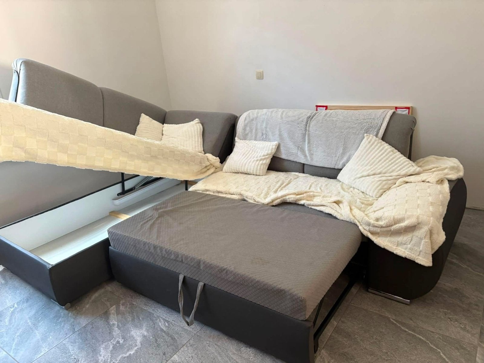 fauteuil d’angle, 75 à 100 cm, Banc d'angle, Quatre personnes ou plus, 150 à 200 cm