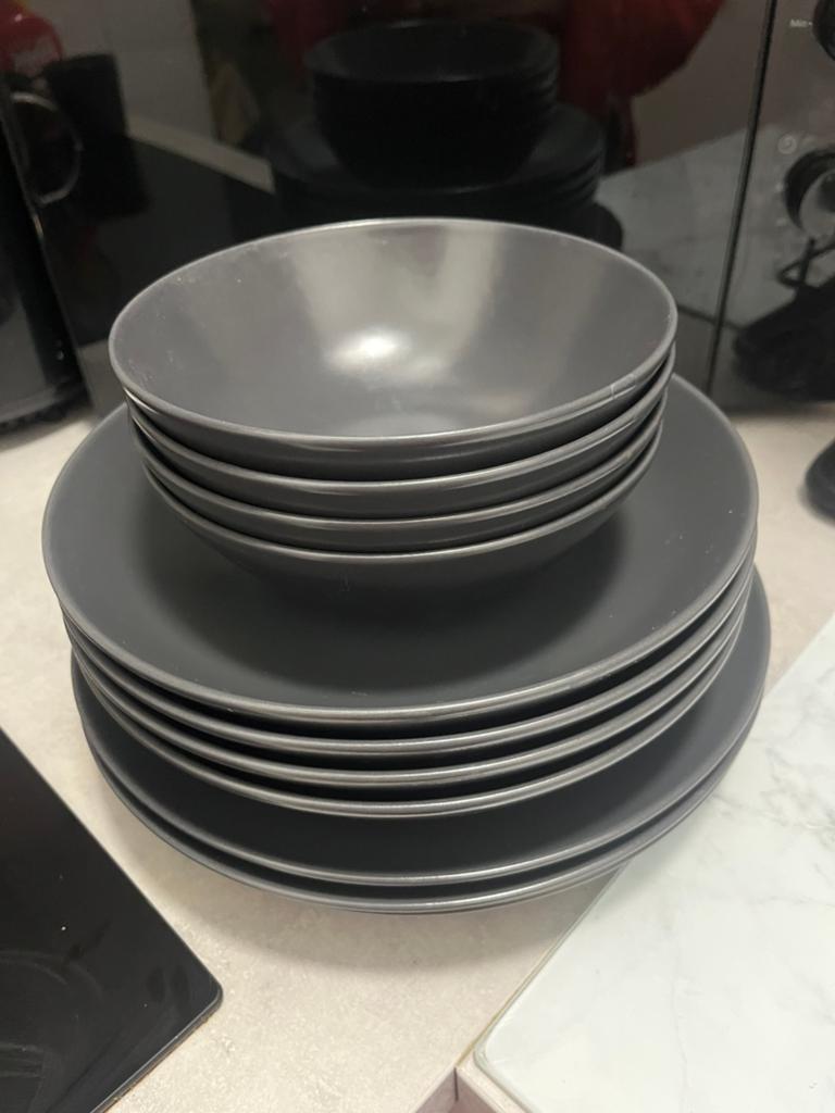 Borden set Ikea met mokken, Antiek en Kunst, Antiek | Servies compleet, Ophalen