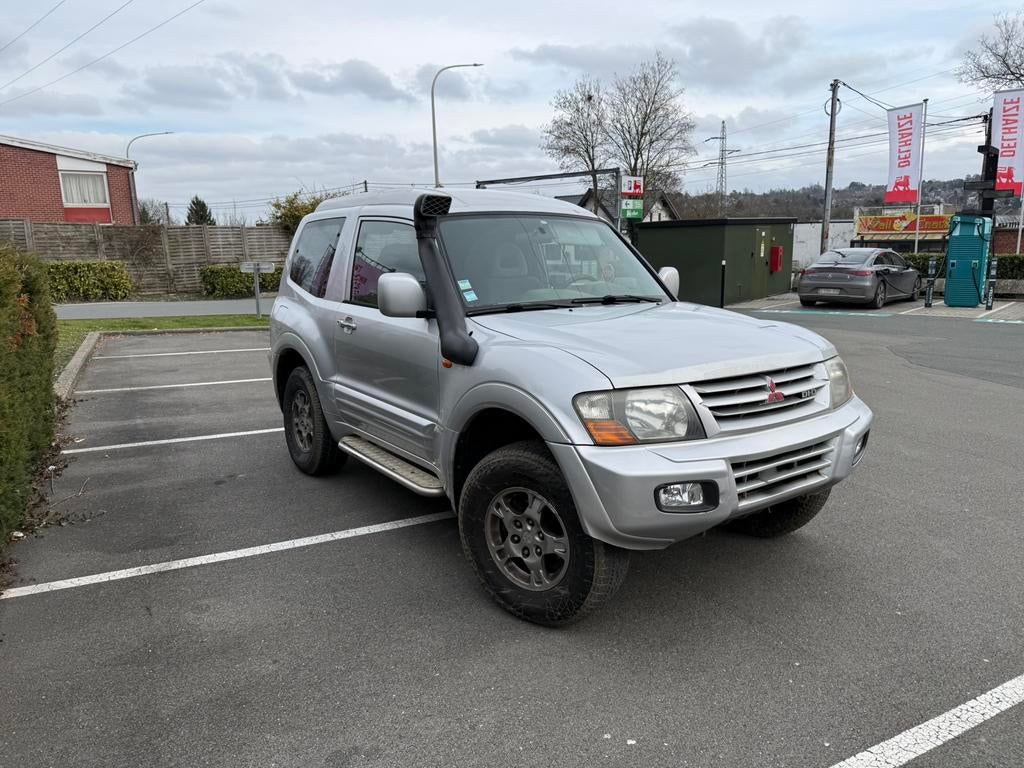 Mitsubishi pajero 3.2 DID, Auto's, Mitsubishi, Particulier, Pajero, 4x4, ABS, Airbags, Centrale vergrendeling, Cruise Control