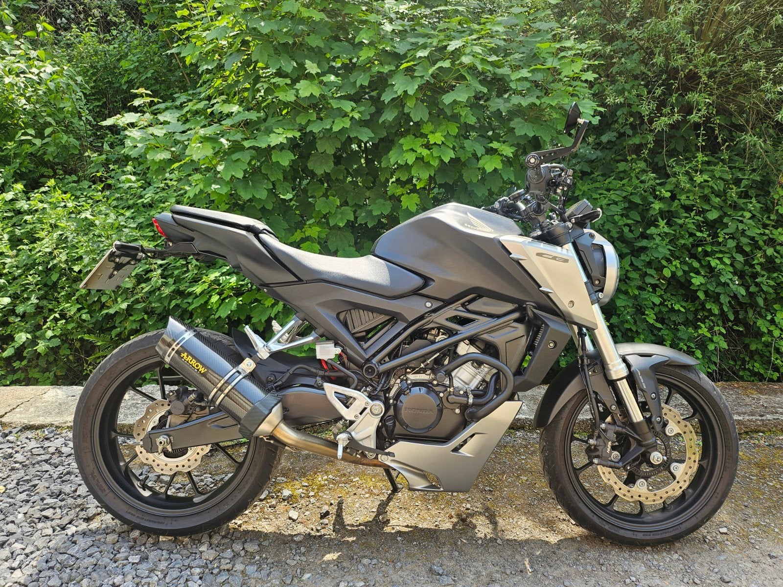 Honda cb125r full option et reprogrammé  🔥 🔥 🔥, Motos, Motos | Honda, 125 cm³, Éclairage LED, 12 à 35 kW, 1 cylindre