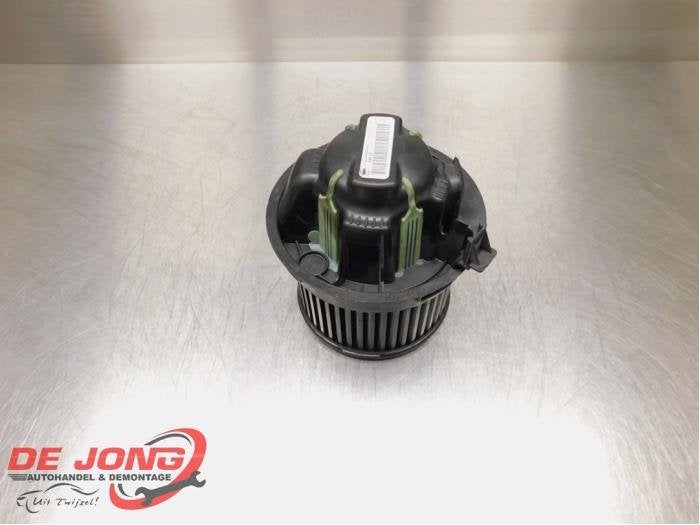 Moteur de ventilation chauffage d'un Peugeot 207, Autos : Pièces & Accessoires, -, 3 mois de garantie, Utilisé, -