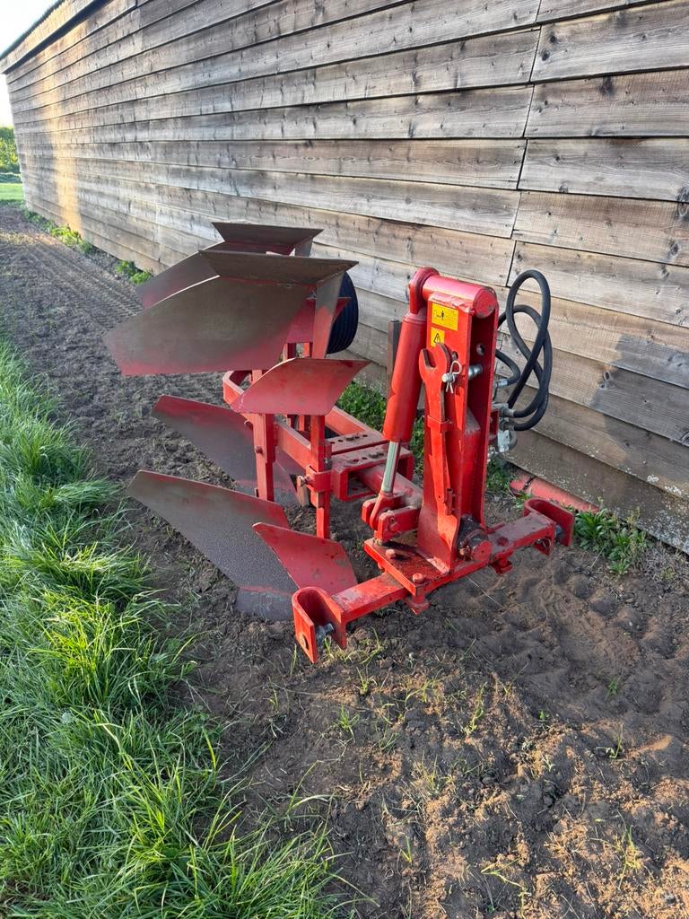 Hydraulische 2schaar ploeg, Zakelijke goederen, Landbouw | Werktuigen, Ophalen, Zaaien, Planten of Poten