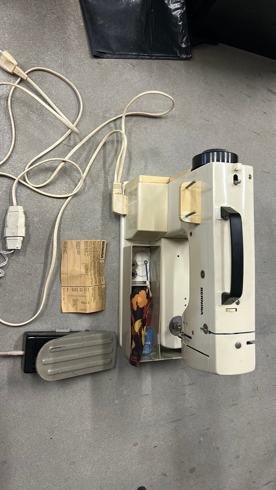 Bernina naaimachine type 800, Ophalen, Zo goed als nieuw, Naaimachine, Bernina
