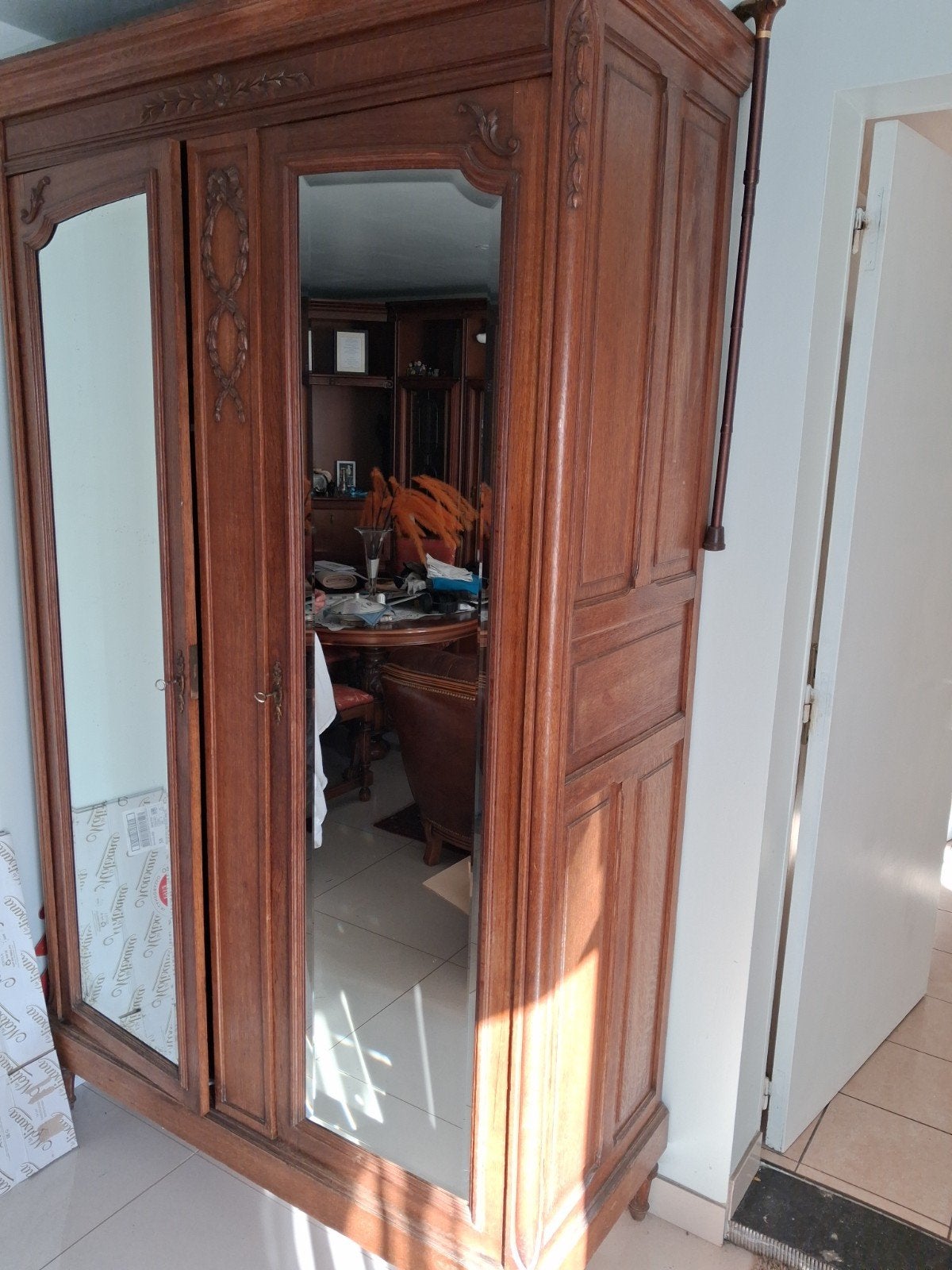 Armoire ancienne, Enlèvement