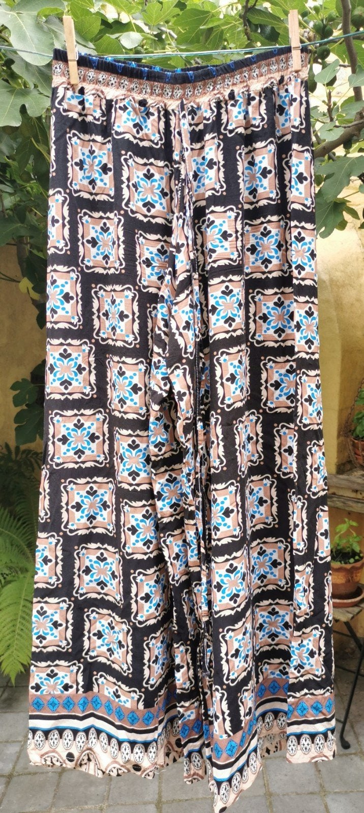 Wijde losse broek 100% viscose  universele maat, Ophalen of Verzenden, Gedragen