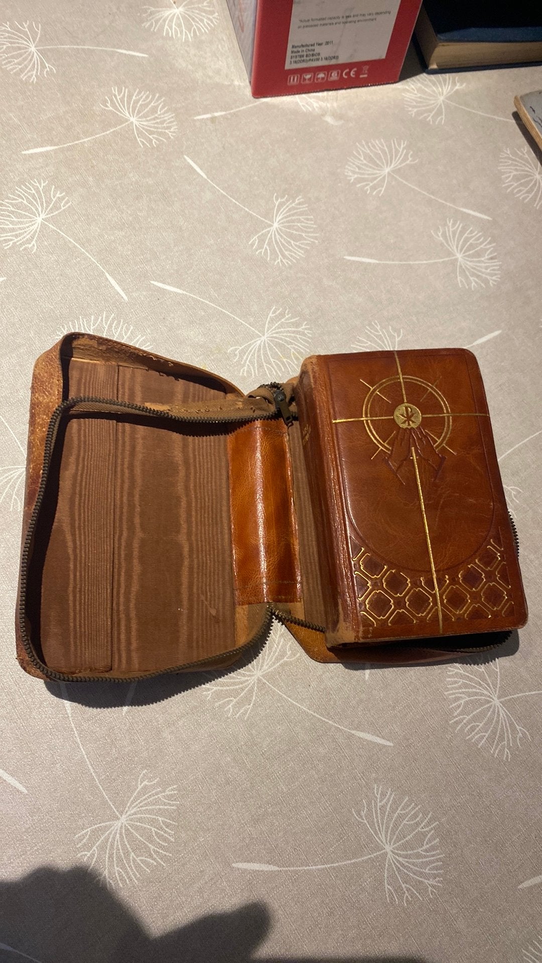 Oude kerkboek, Ophalen, Zo goed als nieuw