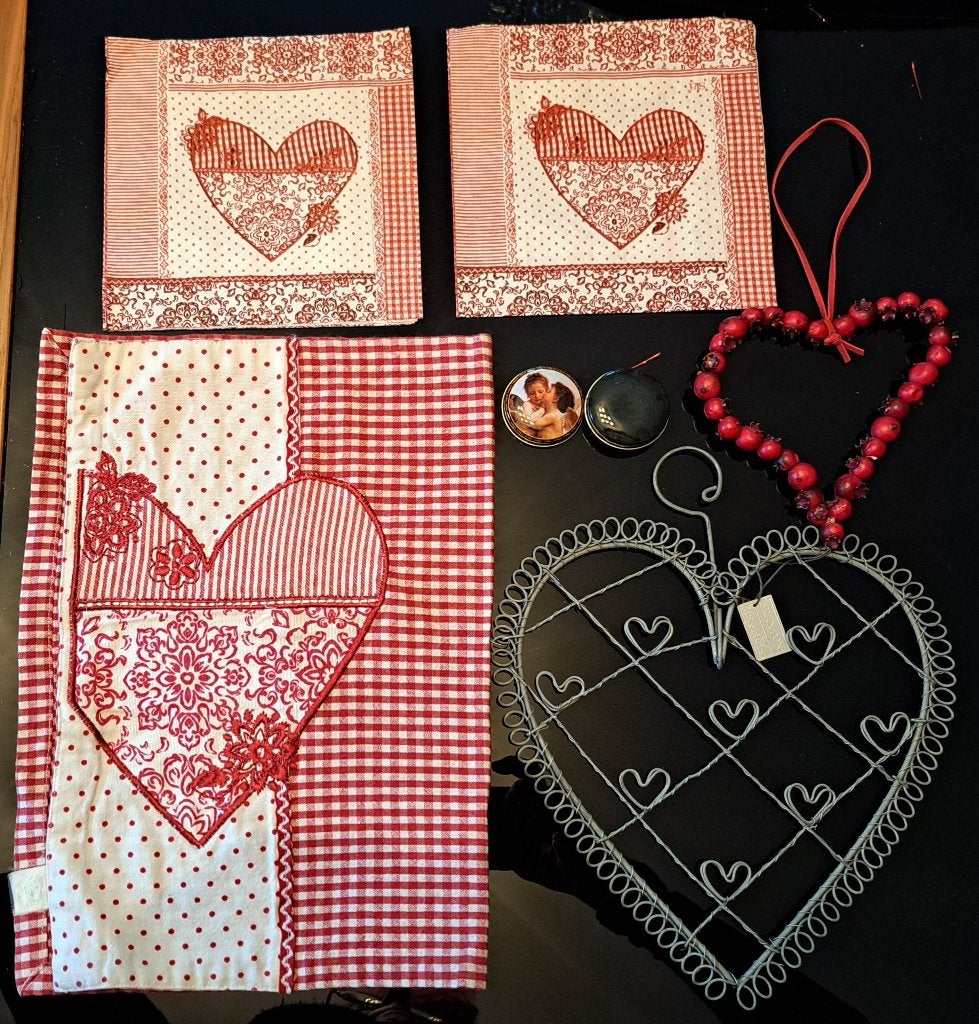 Lot de 6 cadeaux cœur, Autres styles, Enlèvement ou Envoi, Objet de décoration, Comme neuf