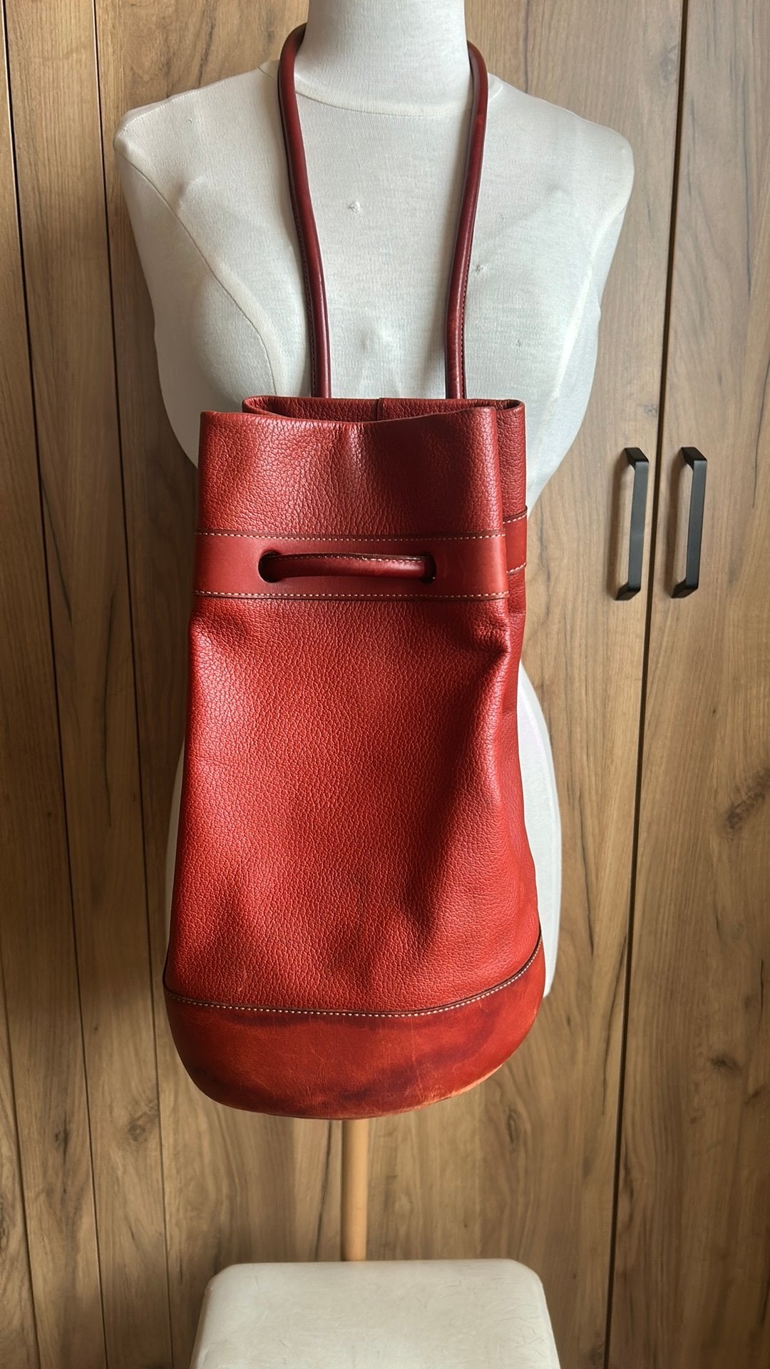 Sac à main Deux de Delvaux., Bijoux, Sacs & Beauté, Enlèvement ou Envoi, Utilisé, Cuir