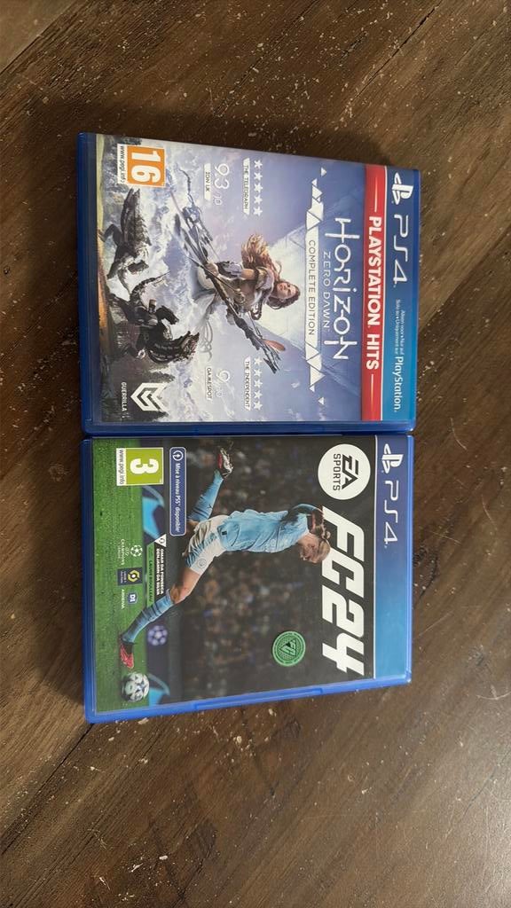 Cd fc24 en horizon, Games en Spelcomputers, Ophalen, Zo goed als nieuw