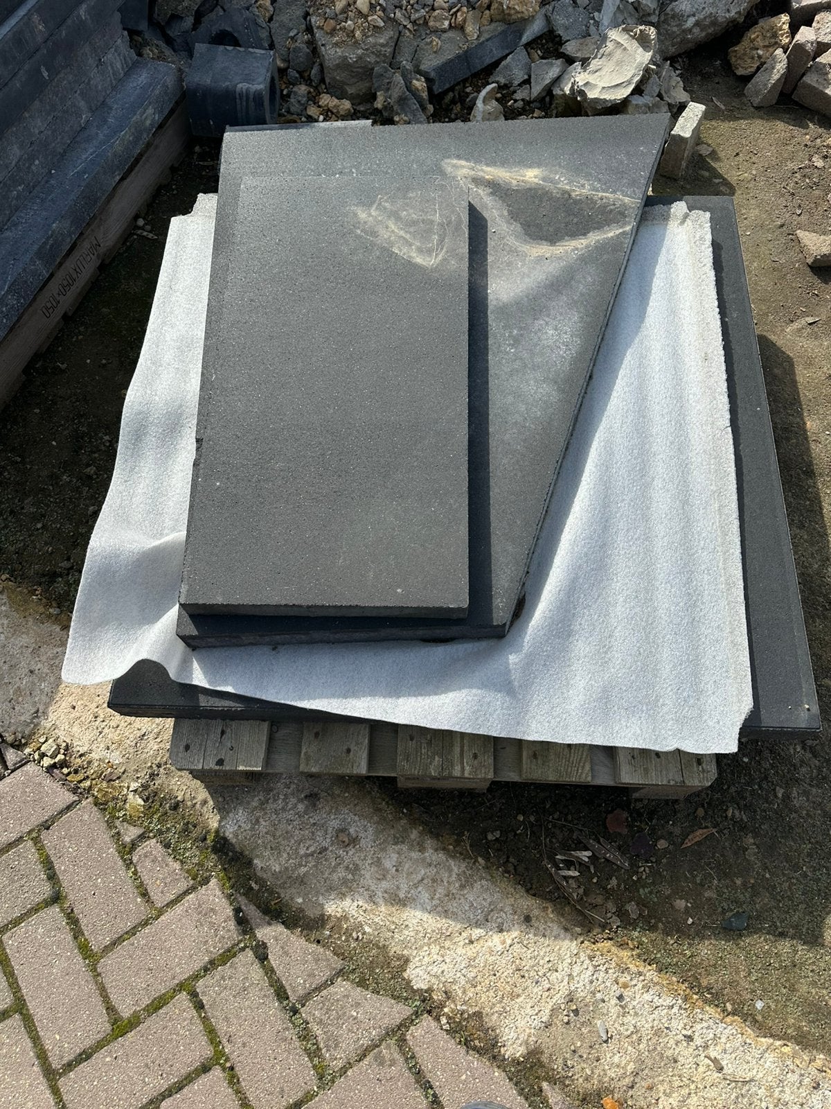 Betonen tegel 1x1 meter, Ophalen, Zo goed als nieuw, Overige materialen, Vloertegels