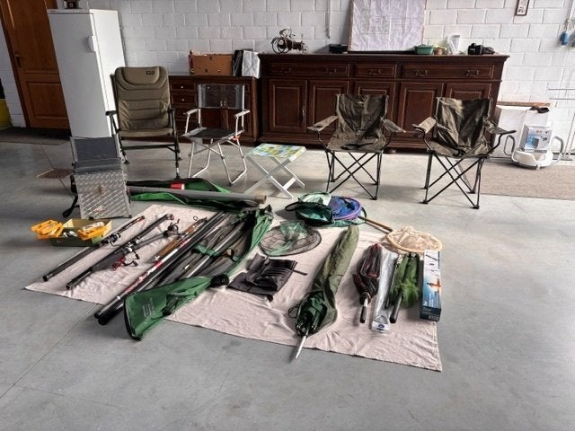 Lot (oud) visgerief en vissersstoelen, Enlèvement, Utilisé, Ligne de pêche
