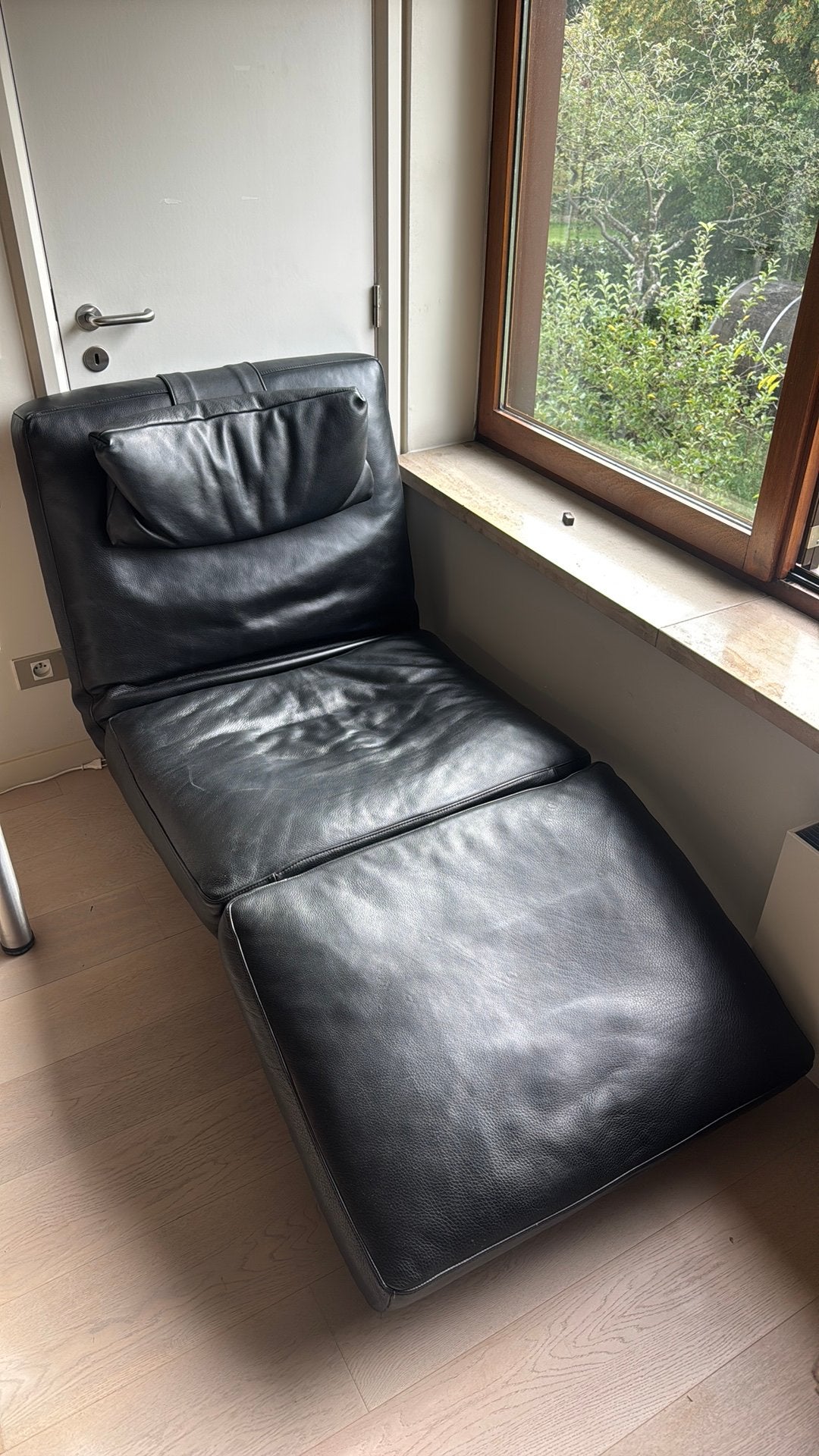 Zwarte leren design zetel, Ophalen, Gebruikt, Leer