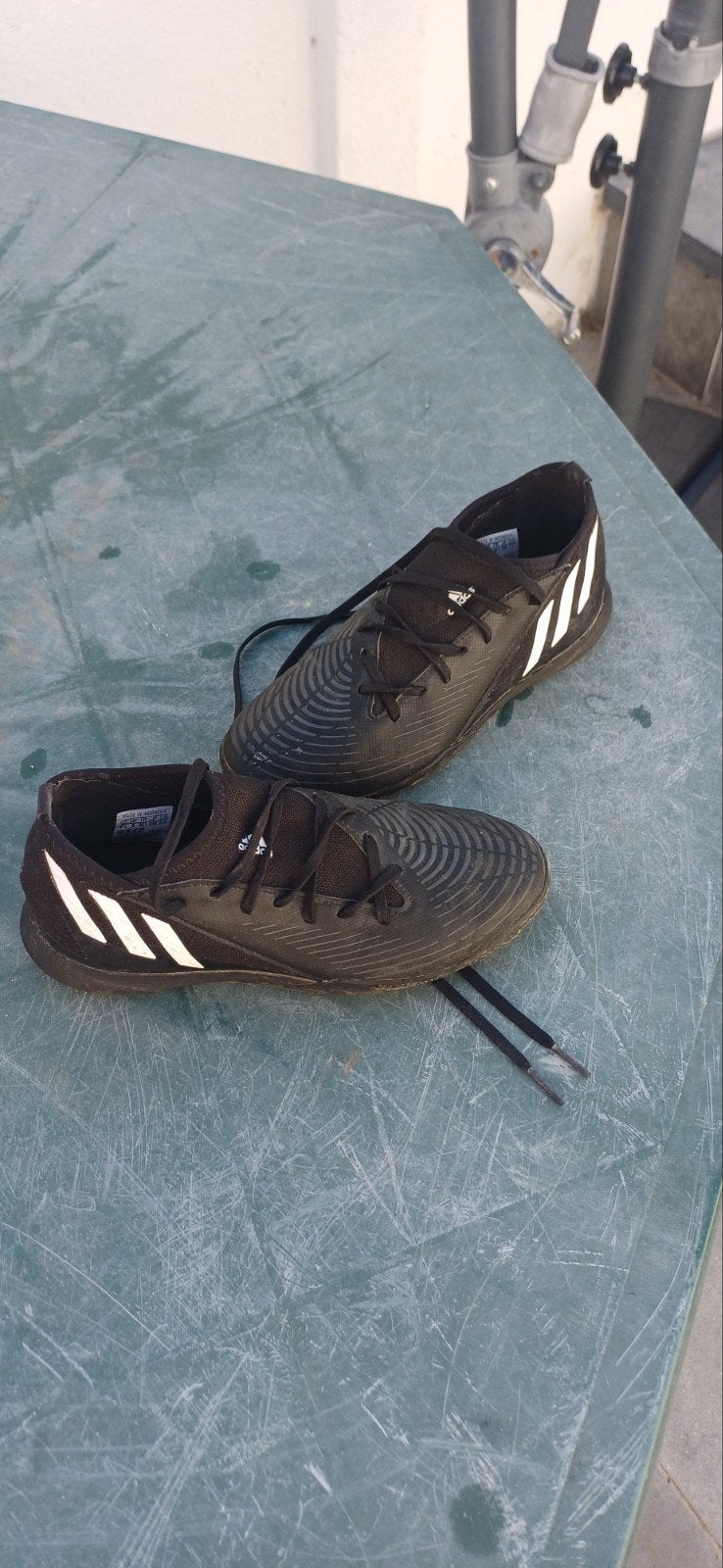 chaussure mini foot Adidas taille 36,5, Enlèvement