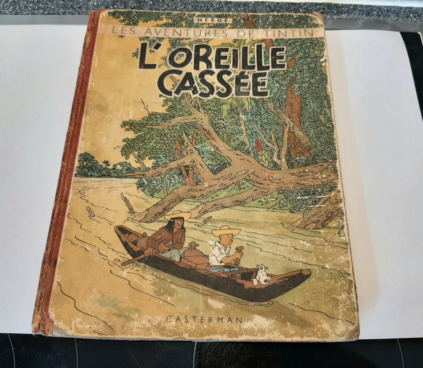 L'orreille Cassée 1943, dos rouge, édition rare, Livres, BD, Enlèvement ou Envoi
