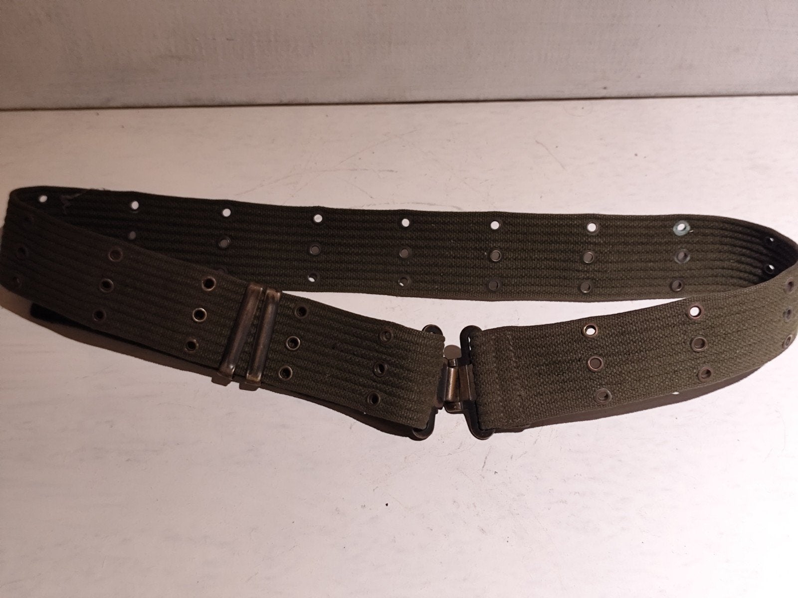 Ceinturon de combat militaire (type US), Enlèvement ou Envoi