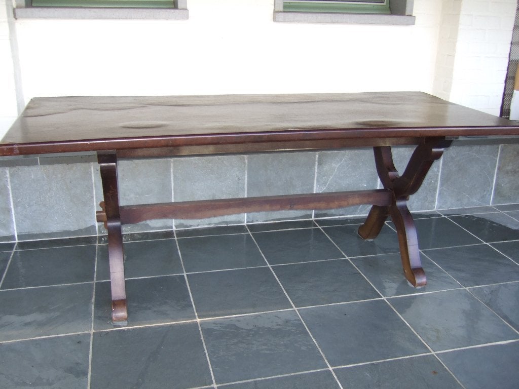 Notenhouten tafel (te restaureren), Ophalen