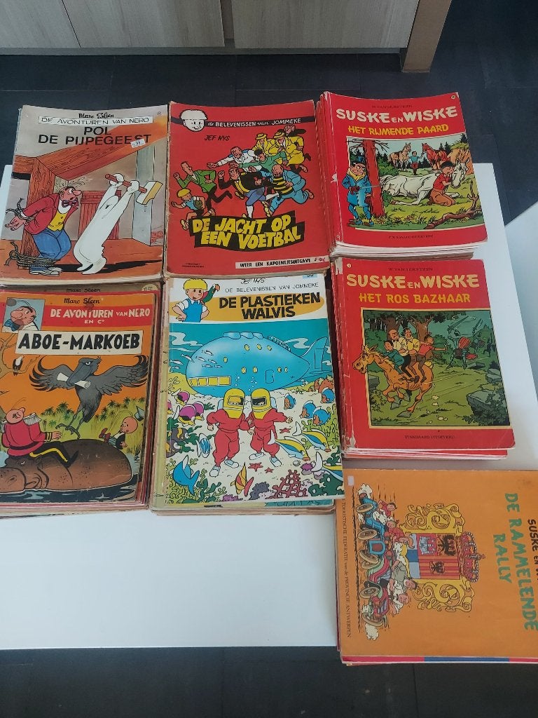 Meer dan 300strips, suske en wiske, oude nero-jommeke enz, Enlèvement ou Envoi, Utilisé