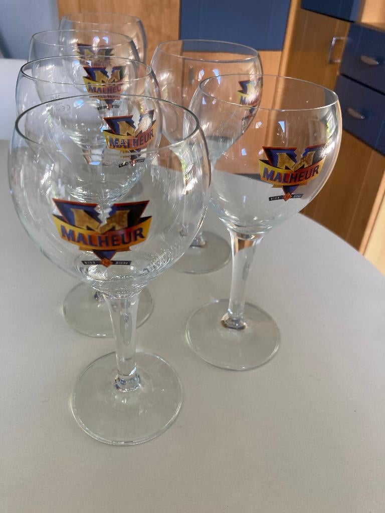 MALHEUR BIERGLAS, Verzamelen, Glas en Drinkglazen, Nieuw, Bierglas, Ophalen of Verzenden