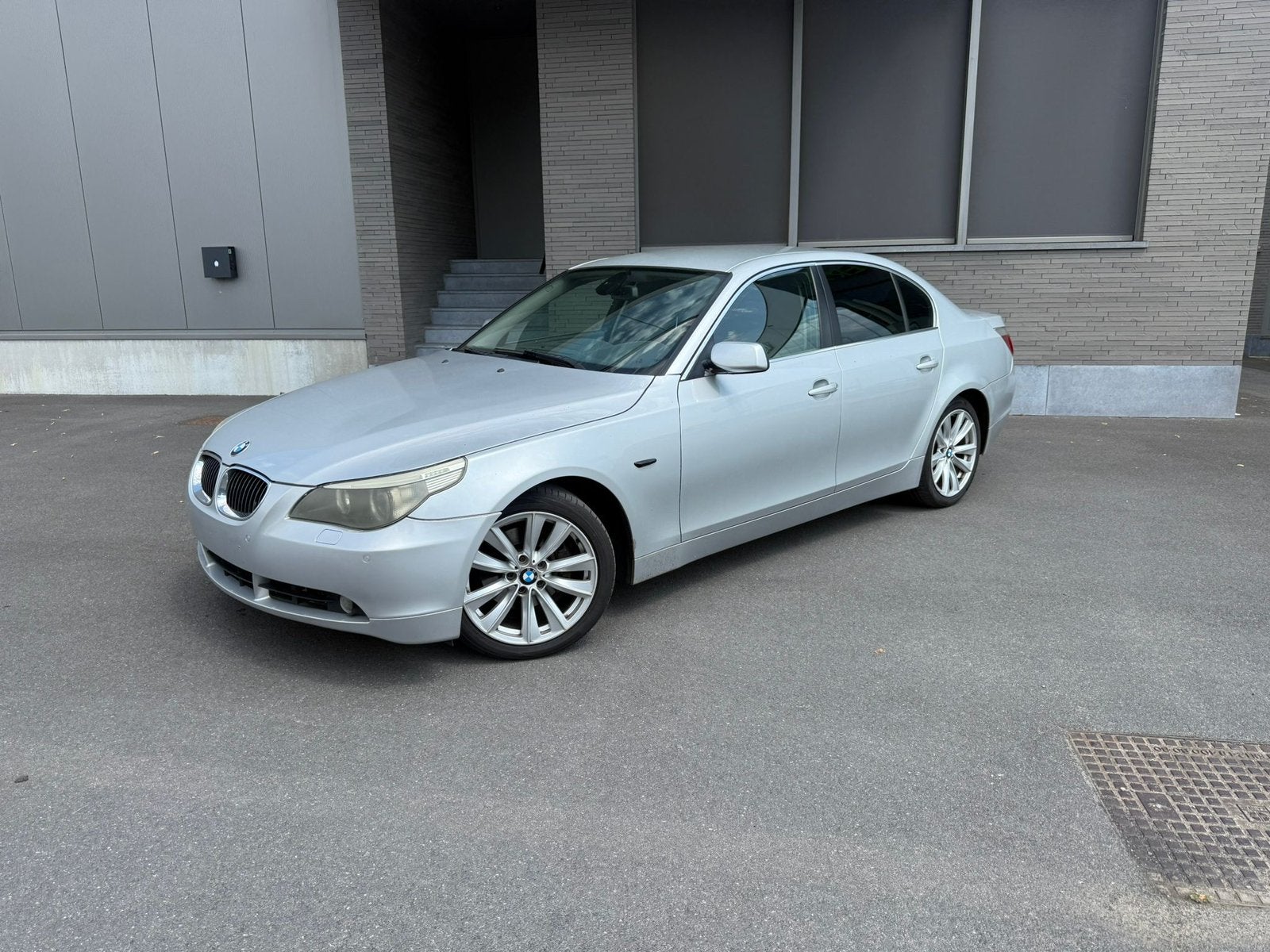 BMW 520i Automaat | 2.5 Benzine, Auto's, BMW, Automaat, 4 deurs, Stof, Beige