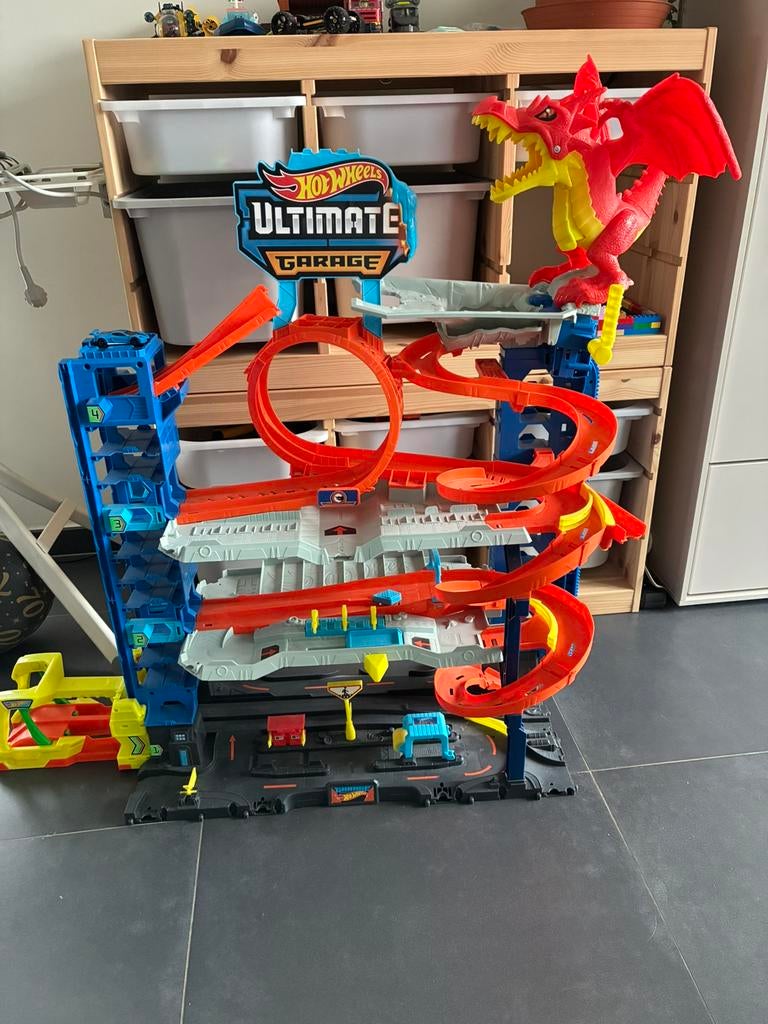 Hotwheels ultimate garage, Kinderen en Baby's, Speelgoed | Racebanen, Ophalen, Zo goed als nieuw