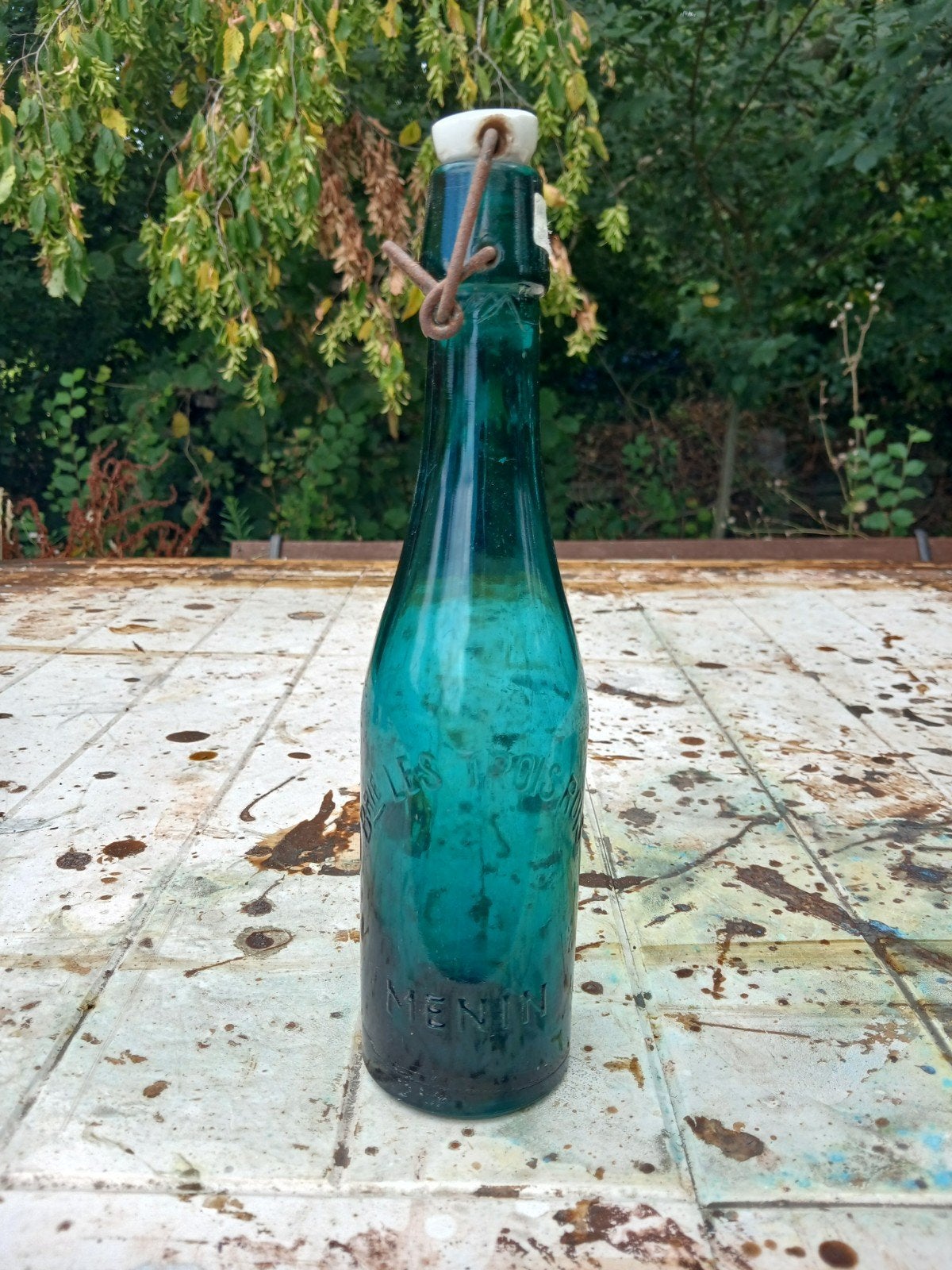 Oude vintage bierfles brouwerij Les Trois Rois Menen, Verzamelen, Ophalen of Verzenden