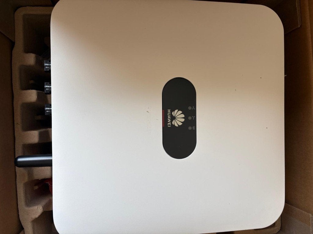 Huawei omvormer, Bricolage & Construction, Panneaux solaires & Accessoires, Enlèvement, Utilisé, Autres types