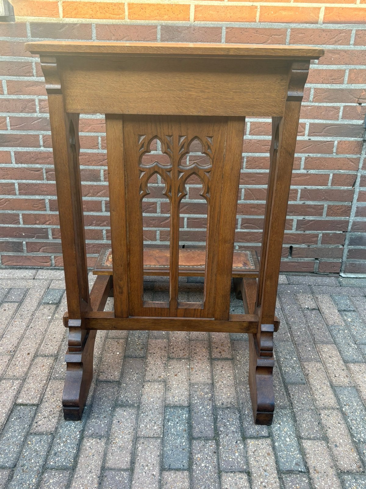 Oude bidstoel/ biechtstoel, Ophalen