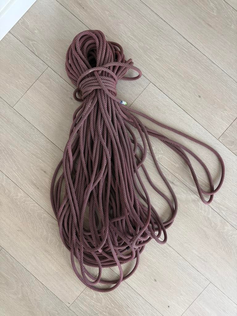 Corde à double un seul brin 60 m annee 2022, Enlèvement, Comme neuf, Accessoire d'escalade