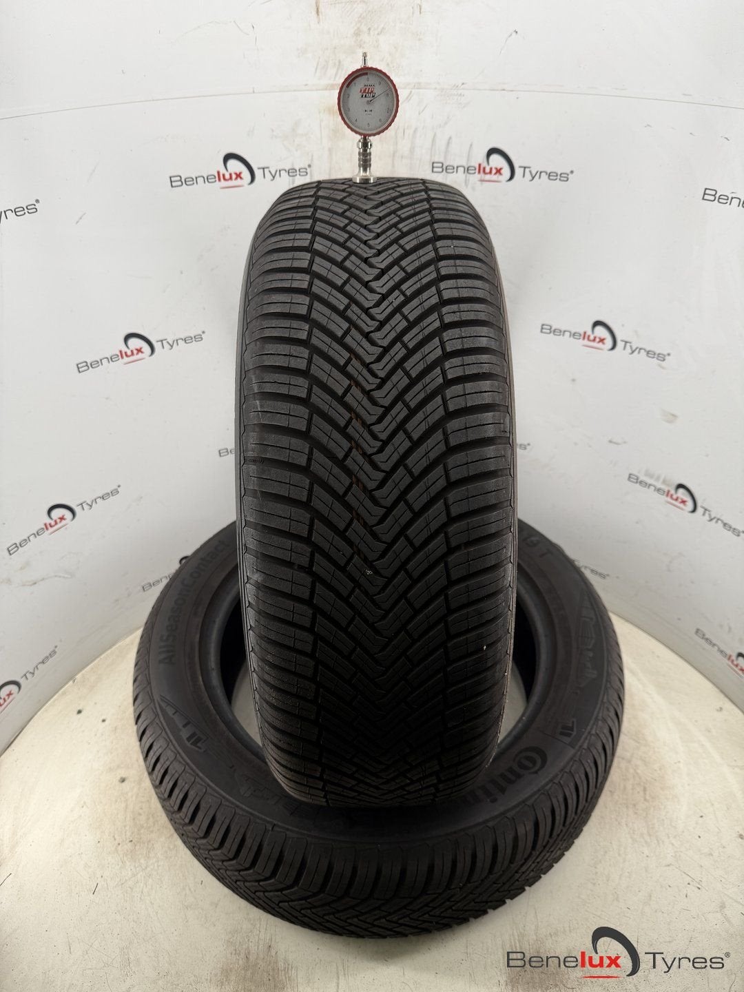 allseason 235/55R19 Continental 235/55 R19 235/55/19 2355519, Auto-onderdelen, 19 inch, Gebruikt, -, -