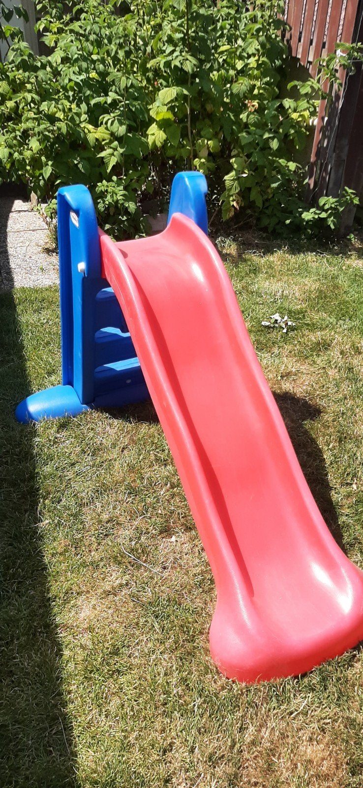 Toboggan "little tikes", Enfants & Bébés, Jouets | Extérieur | Aires de jeux, Enlèvement, Toboggan