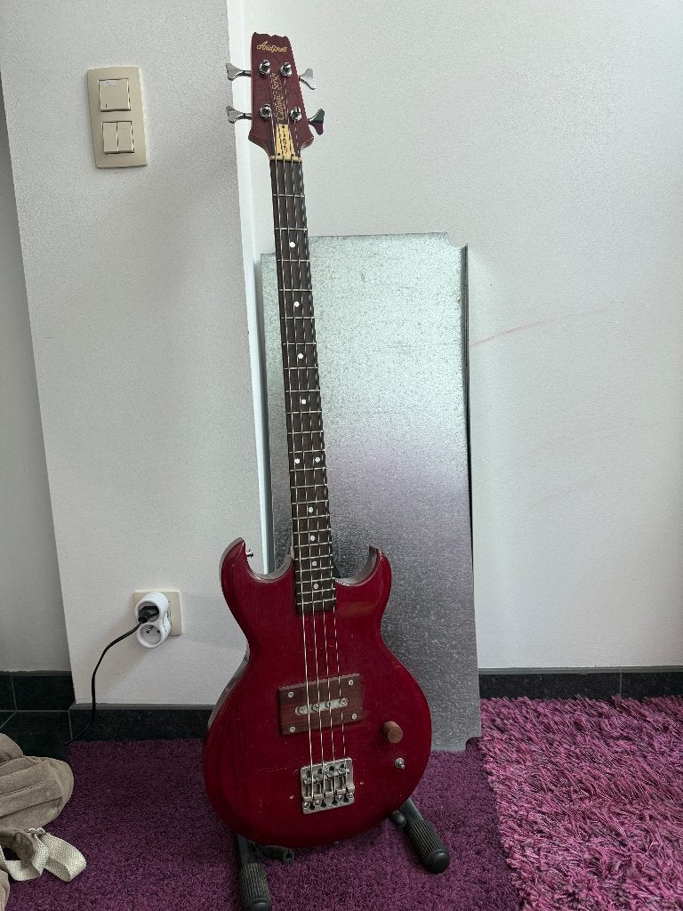 Aria Pro II Cardinal series CSB-380, Ophalen, Gebruikt, Elektrisch