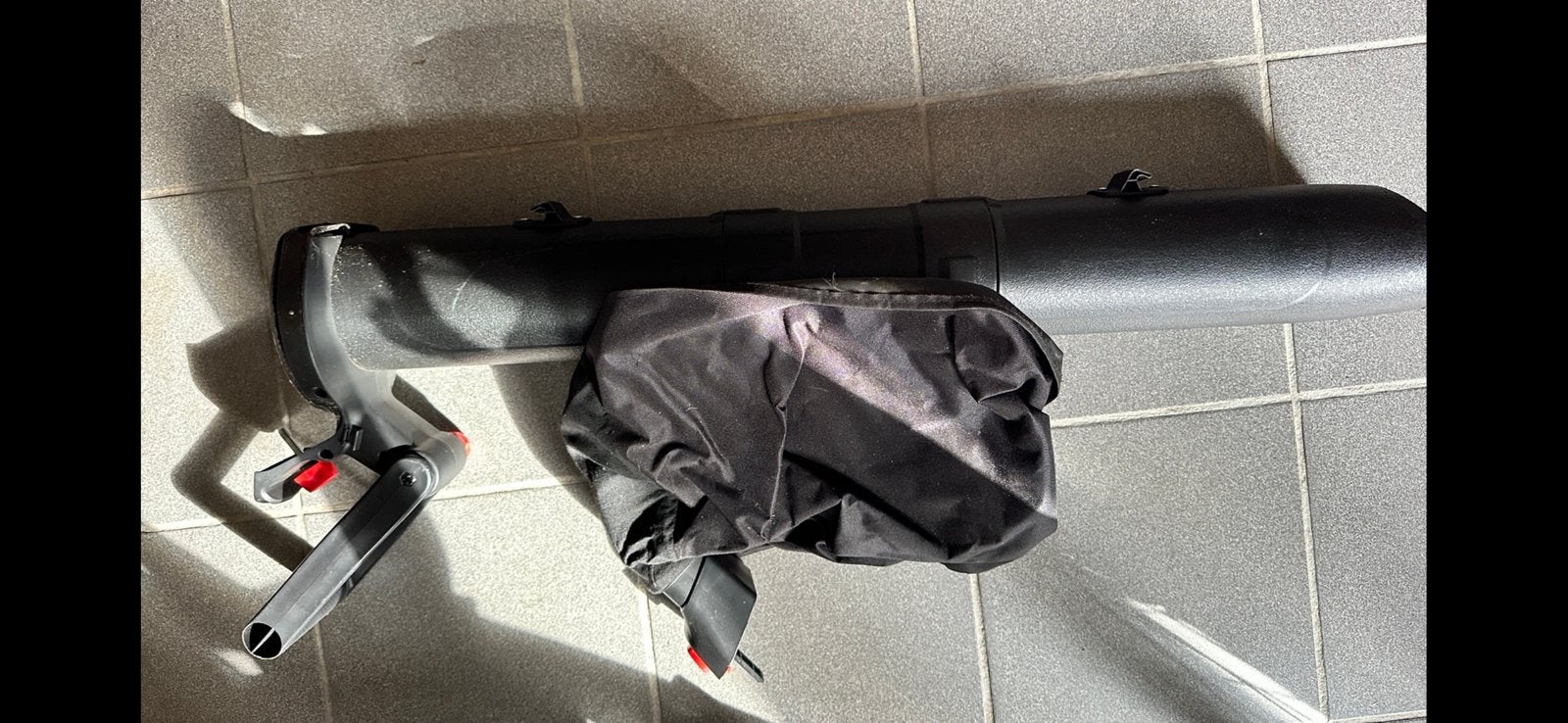 Bladblazer zuiger bosch, Tuin en Terras, Bladblazers, Ophalen, Handgedragen, Zo goed als nieuw, Met opvangzak