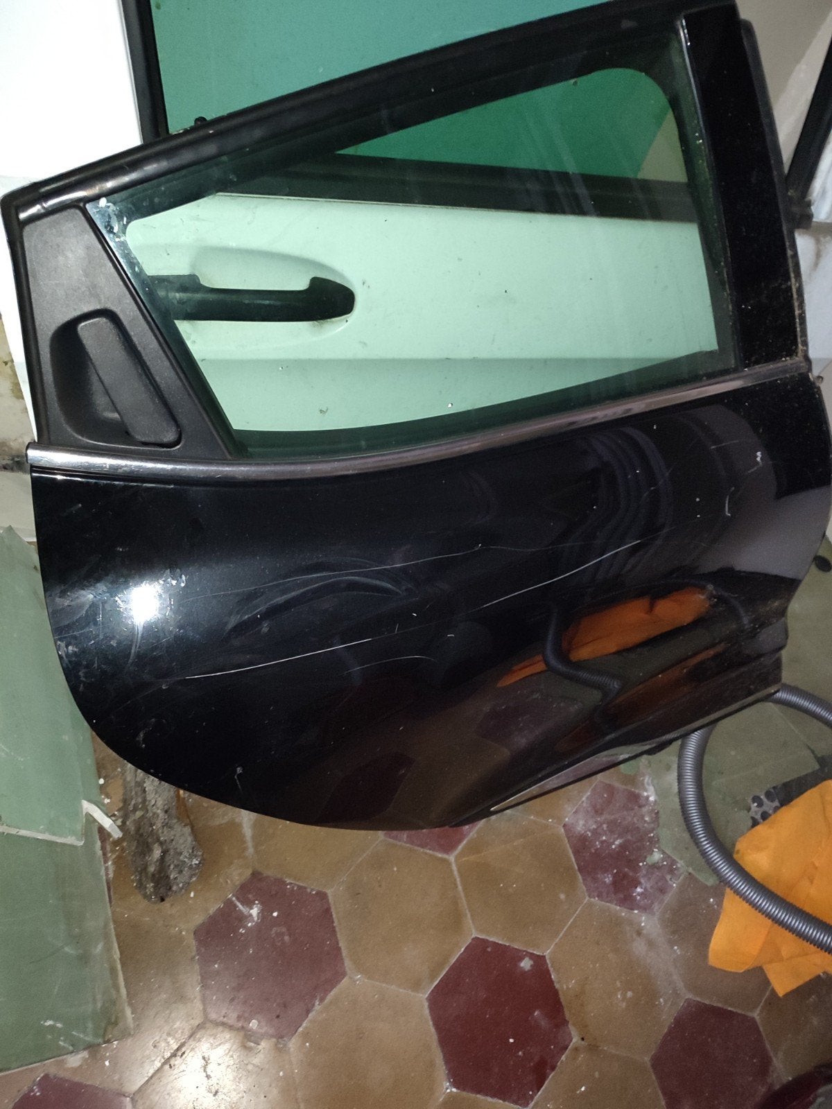 Renault Clio 4 porte arrière droite, Autos : Pièces & Accessoires, Enlèvement ou Envoi, Arrière, Renault, Porte