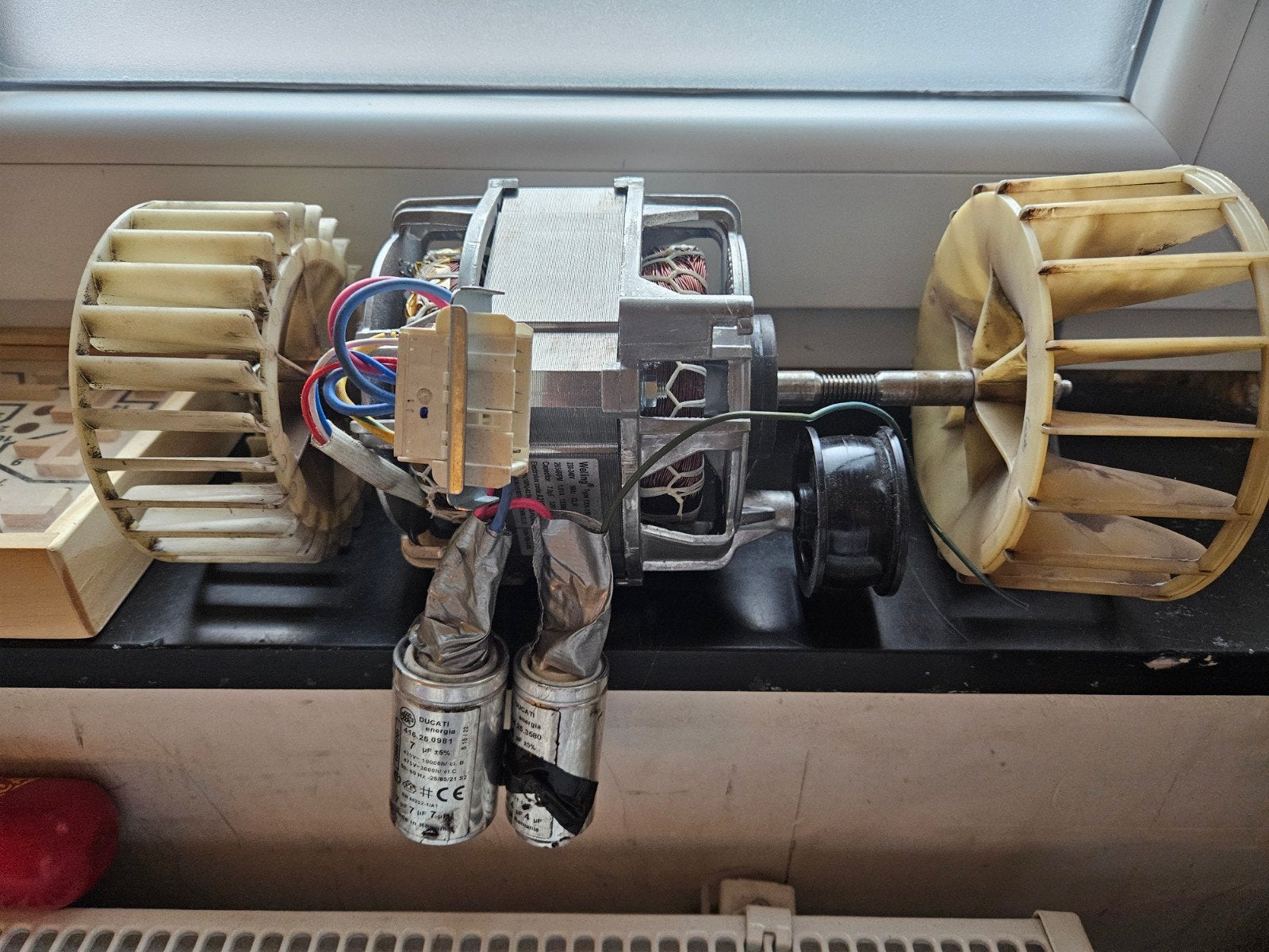 Zanussi Lindo100 moteur neuf, Doe-het-zelf en Bouw, Compressors