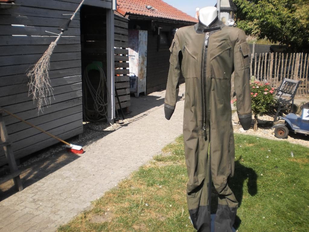 Pilotenpak voor over water te gaan of voor op de motto ., Ophalen, Luchtmacht, Kleding of Schoenen