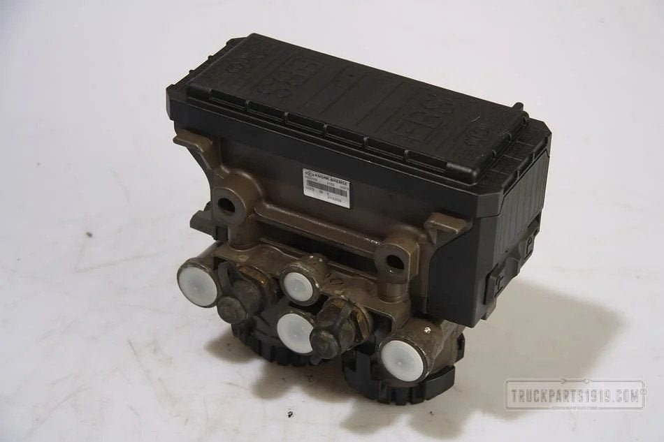 Knorr-Bremse Brake System Achteras EBS modulator, Ophalen, Gebruikt