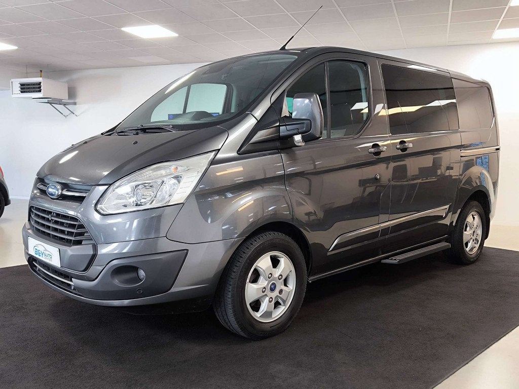 Ford Tourneo Custom Tourneo Custom 2.0 TDCi L1H1 Titanium, Autos, Ford, Achat, Euro 6, Entreprise, Boîte manuelle