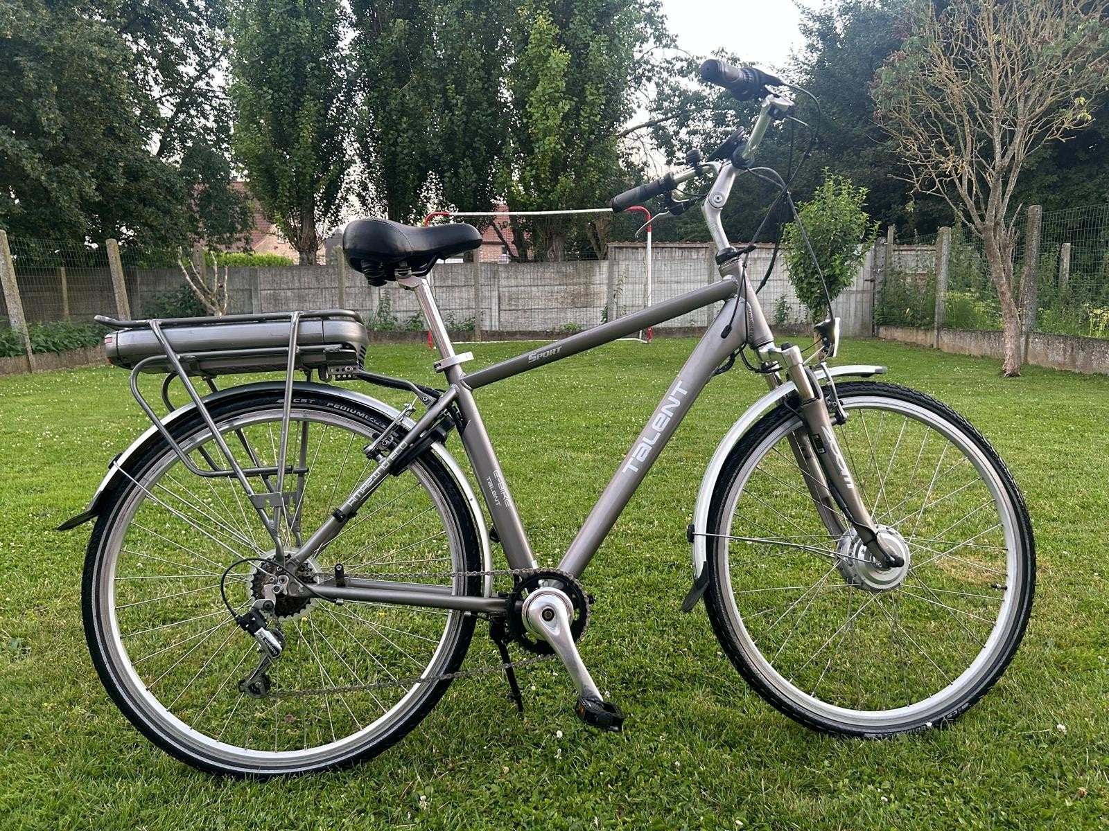 Elektrische fiets elektrische herenfiets e-bike electric bik, Gebruikt, 51 tot 55 cm, 50 km per accu of meer, Ophalen