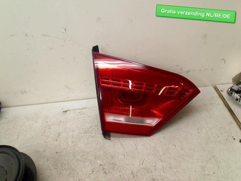 SUPPORT DE LAMPE FEU ARRIÈRE GAUCHE Passat (362), Volkswagen, Volkswagen AG, Utilisé, Kundenbetreuung@volkswagen.de