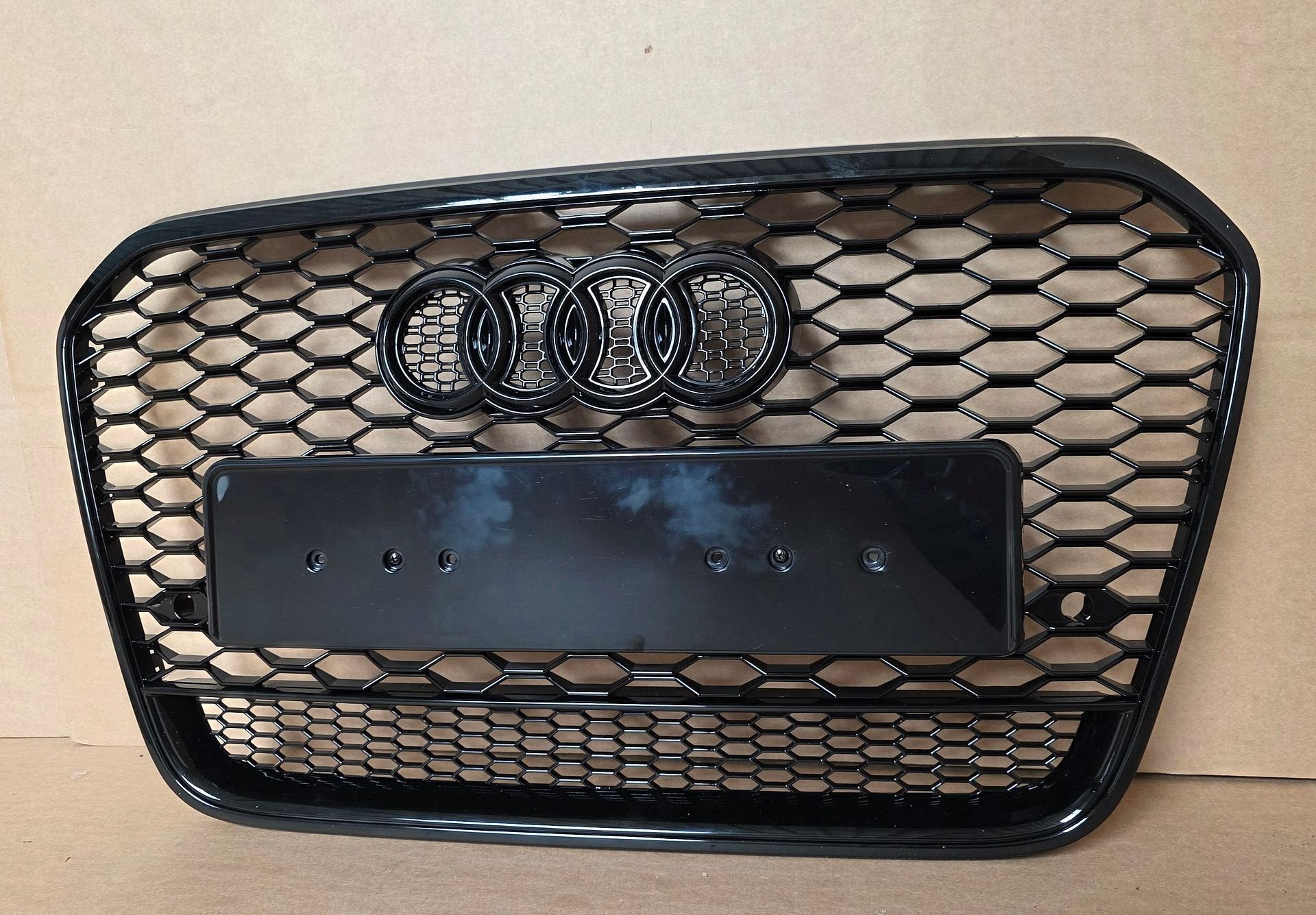 Grill AUDI A6 C7 4G RS LOOK GRILLE RS6 bj.2011-2014 NIEUW, Neuf, -, Origine de la pièce connue, -