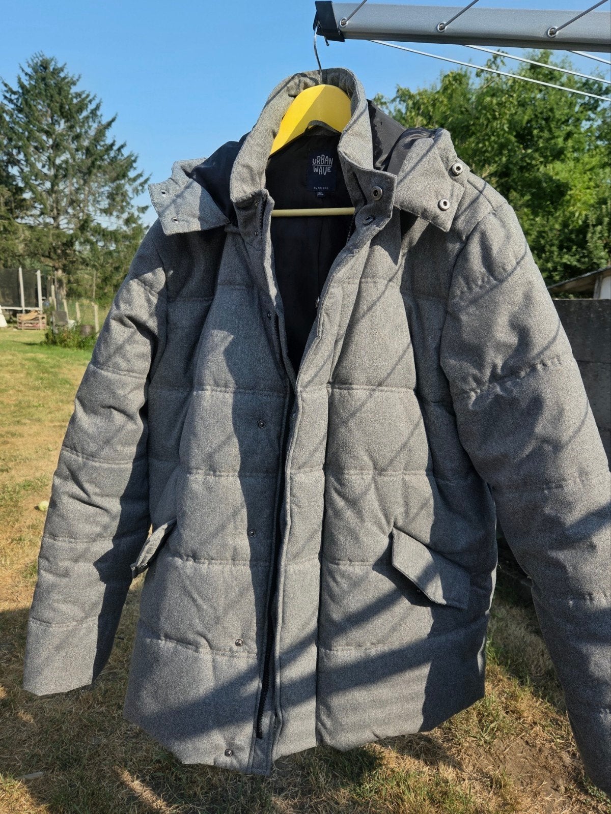 Veste d'hiver grise à capuche — taille XL, Vêtements | Hommes, Vestes | Hiver, Enlèvement ou Envoi, Taille 56/58 (XL), Gris