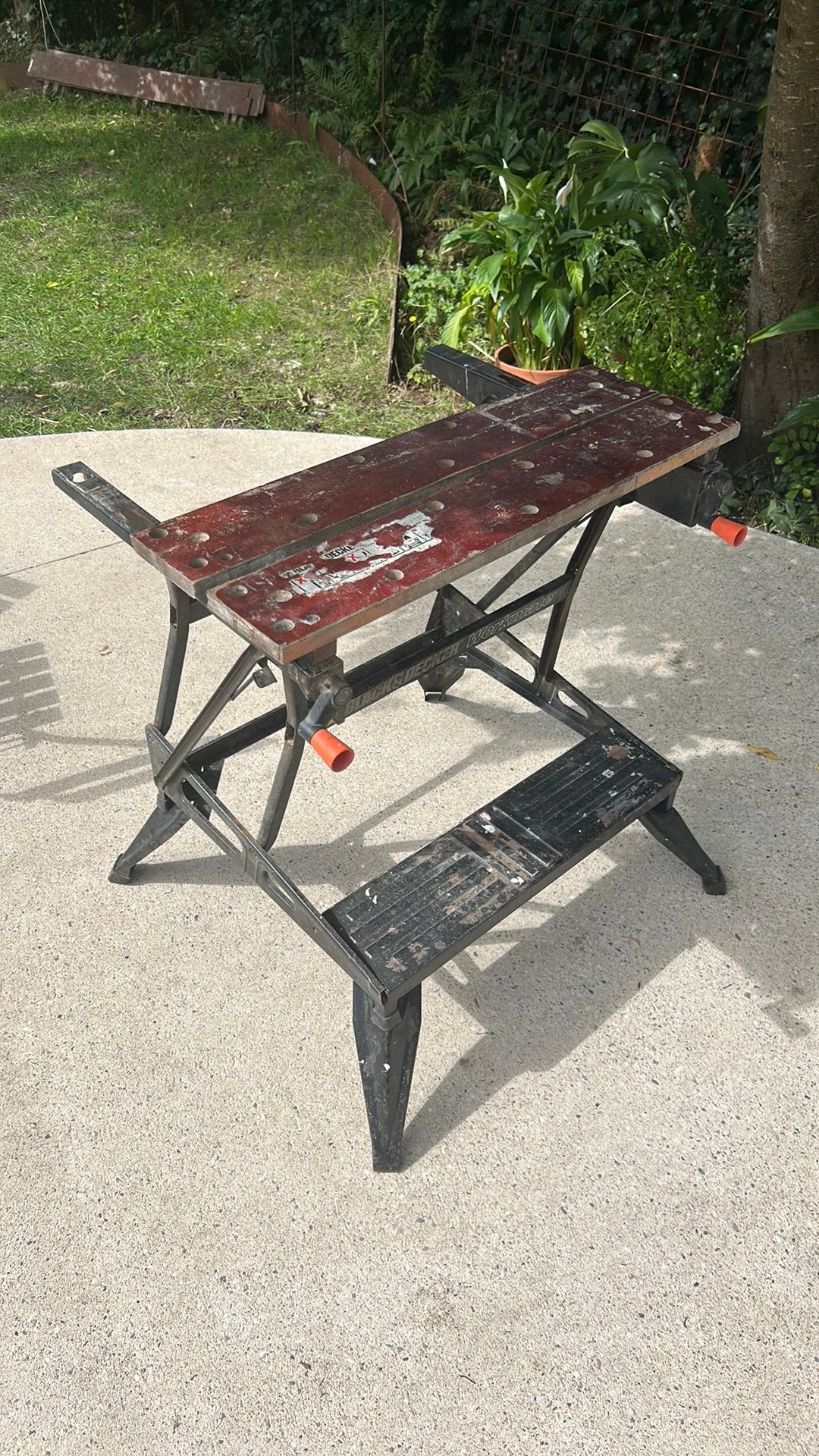 Opklapbare werkbank black and decker, Bricolage & Construction, Établis, Enlèvement, Utilisé