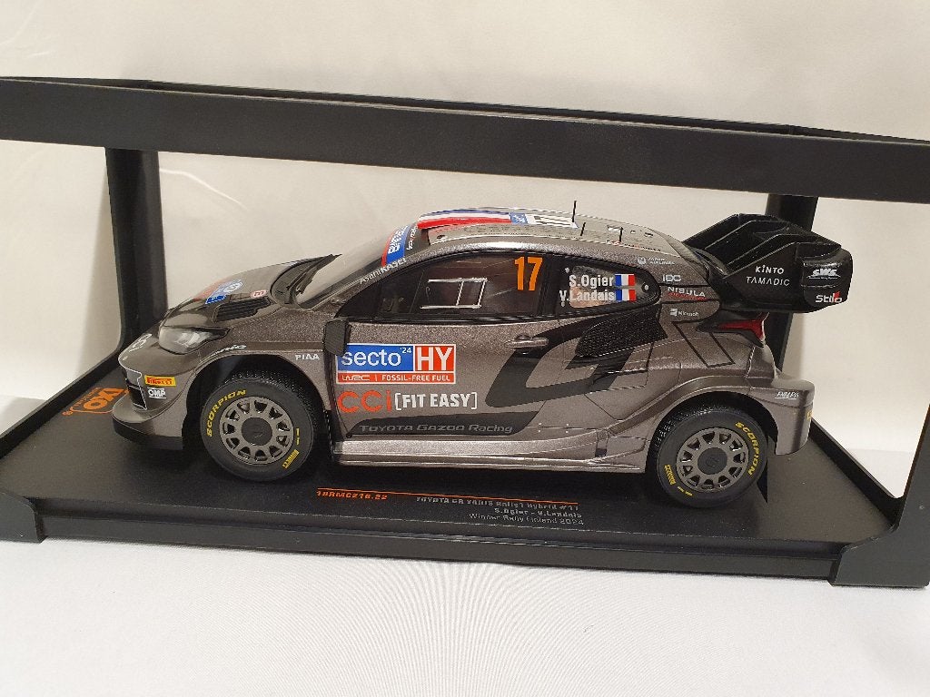 Toyota GR Yaris Hybrid Finland Rally 2024 Ixo 1:18, Hobby en Vrije tijd, Ophalen of Verzenden, Nieuw, Auto, Overige merken