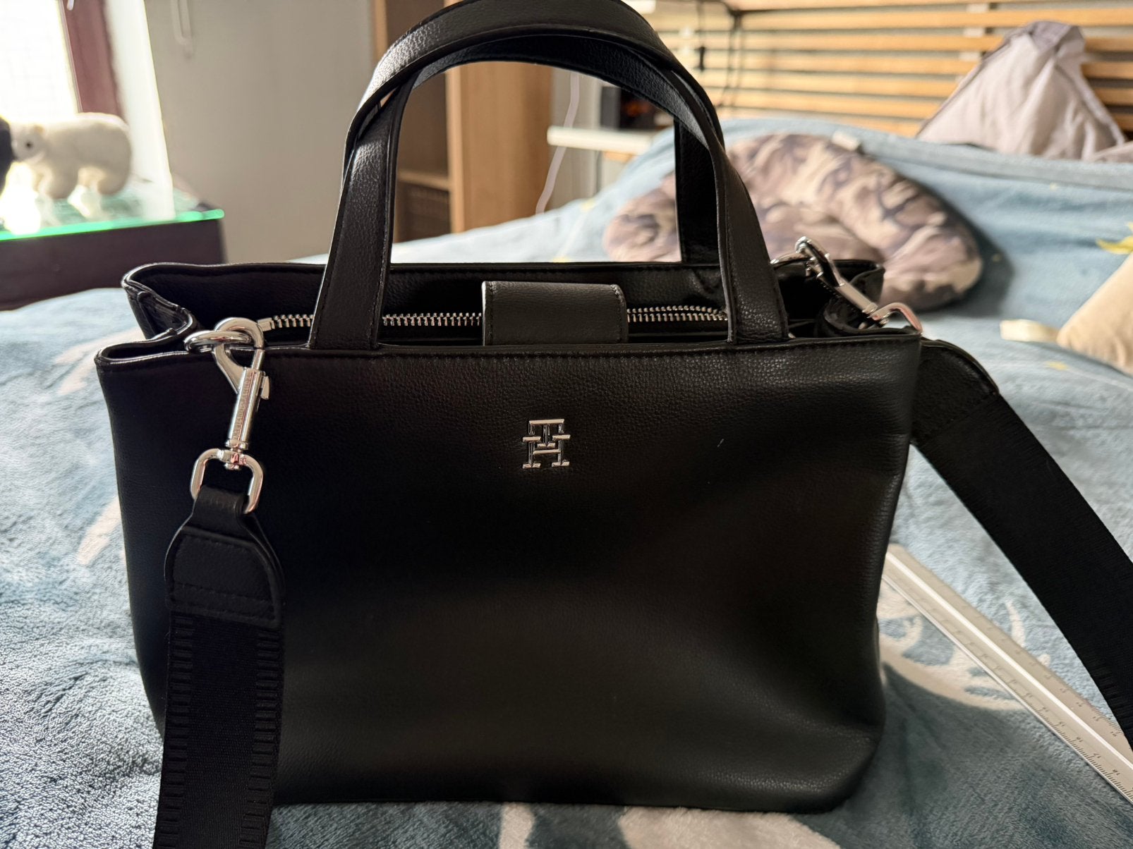 Sac Tommy Hilfiger, Enlèvement ou Envoi, Comme neuf, Noir, Sac à bandoulière