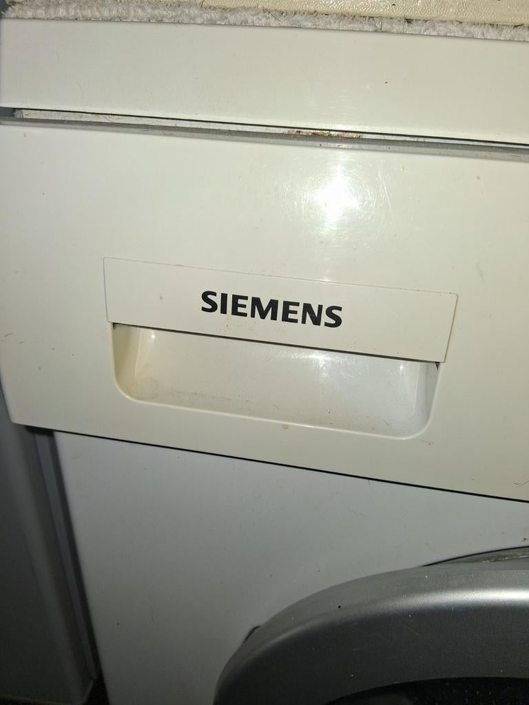 Wasmachine en droogkast, Ophalen