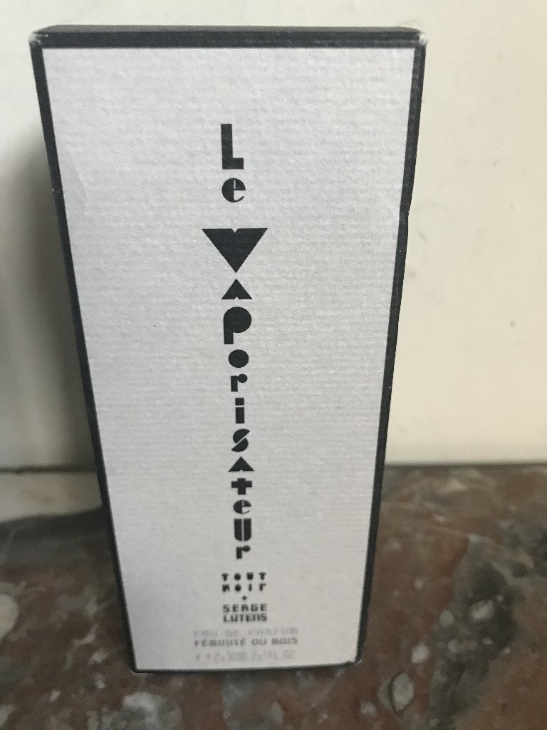 Serge Lutens Féminité du Bois le Vaporisateur tout Noir 30ml, Enlèvement ou Envoi, Comme neuf