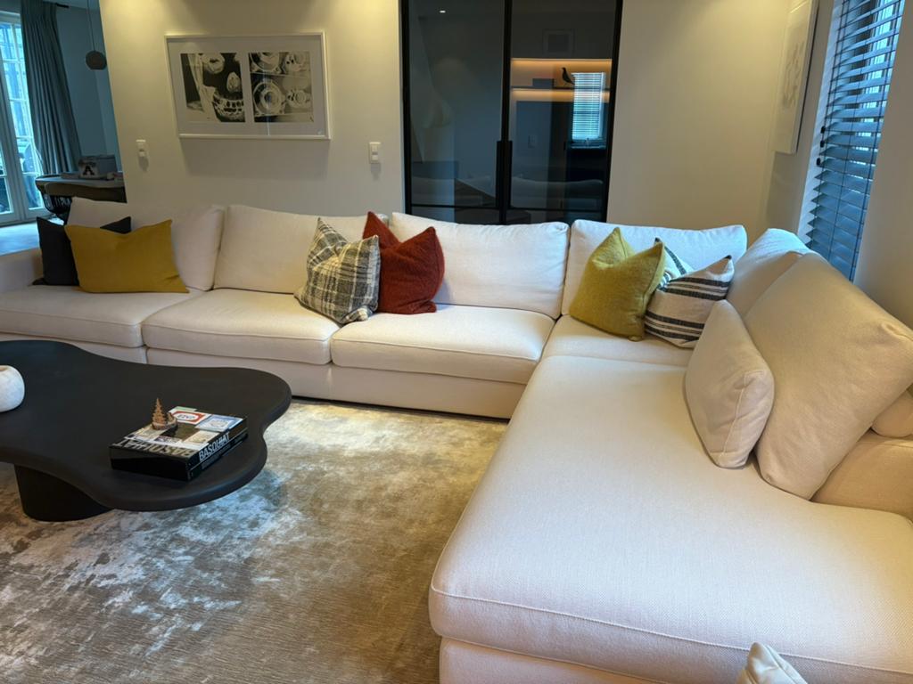 Prachtige design zetel van abitare brasschaat, Ophalen, Zo goed als nieuw, Stof, Strak