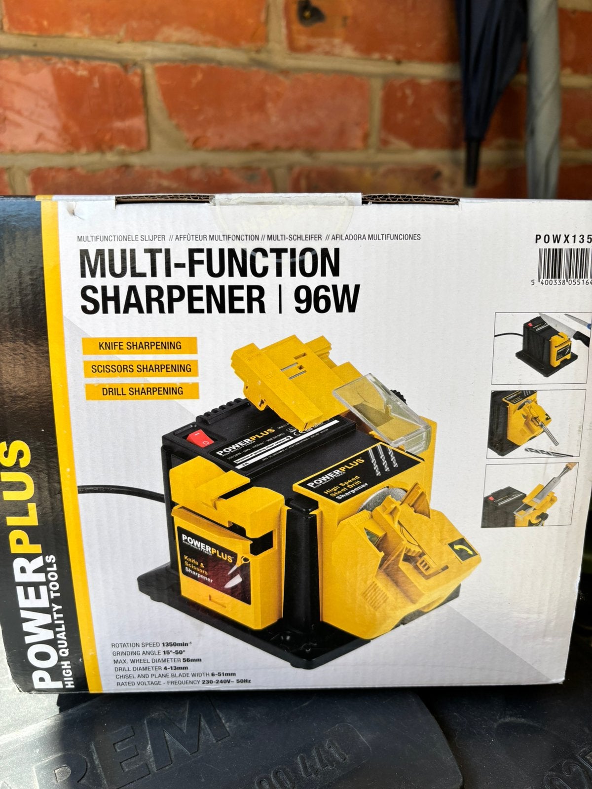 Powerplus Multifunctionele boren/messen slijper, Doe-het-zelf en Bouw, Ophalen, Zo goed als nieuw, Minder dan 700 watt, Werkbankslijpmachine