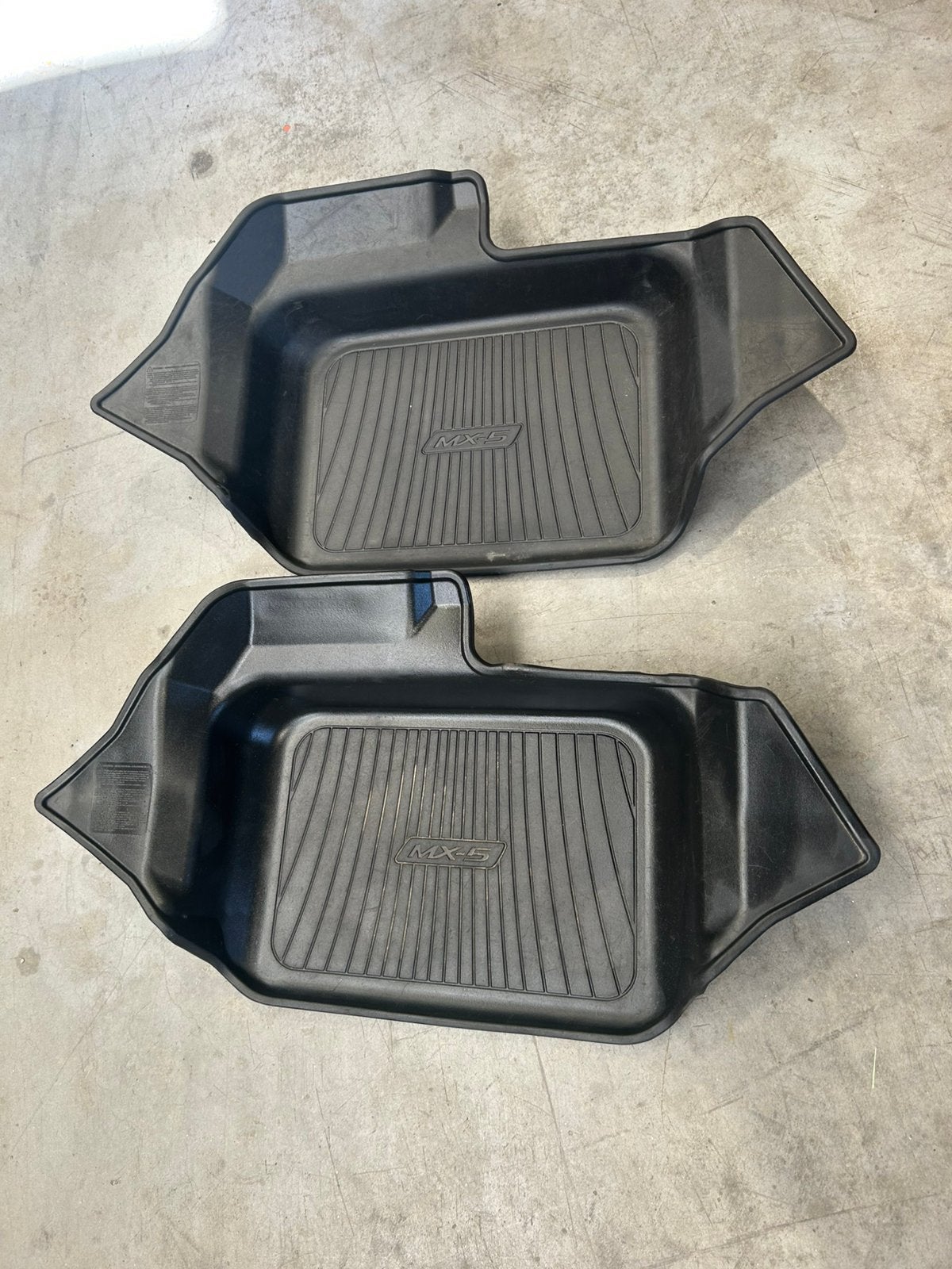Rubberen koffermat MX5 ND, Auto-onderdelen, Ophalen