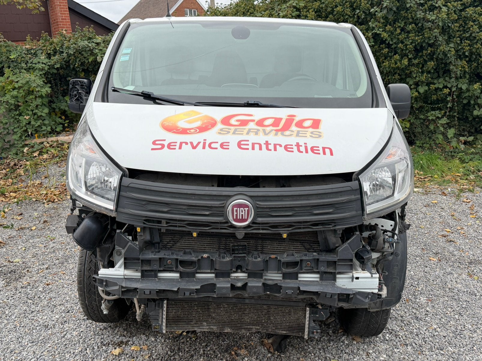 Fiat talento 2021 automatique leger accident, Autos, Achat, 3 places, Diesel, Automatique
